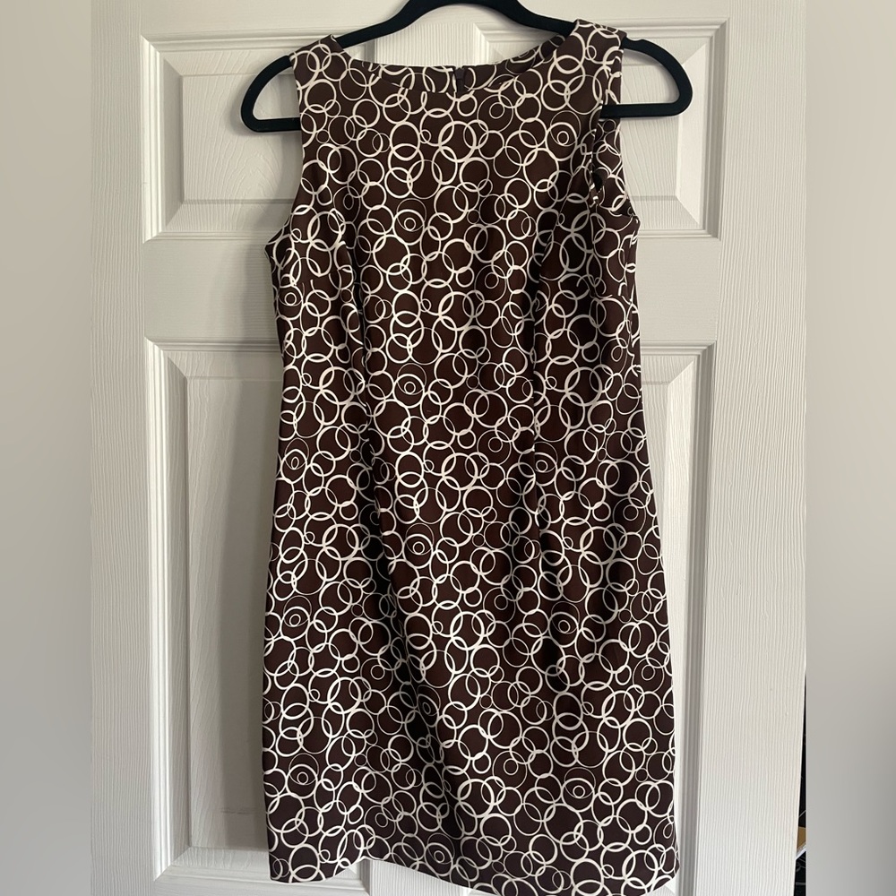 AGB brown and white sheath dress size 8 petite